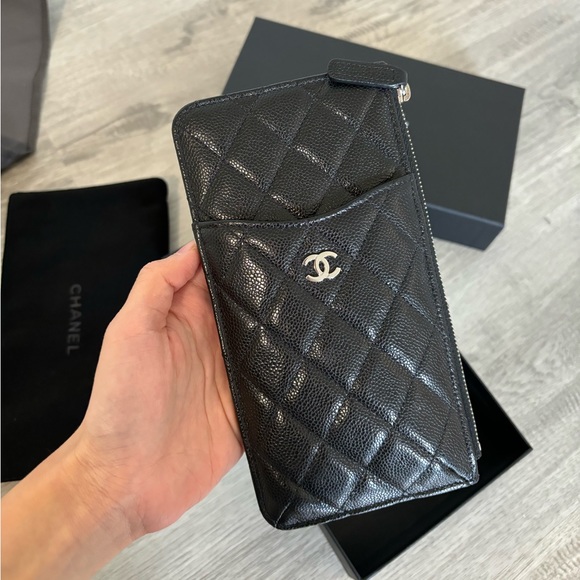 Authentic Chanel Phone Wallet - Picture 1 of 9